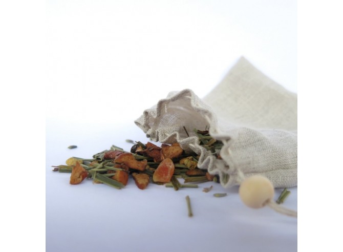 Un sachet vide pour thé en vrac ou un filtre compostable en papier