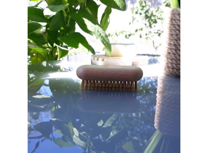 Brosse à ongle écologique en Bois de hêtre