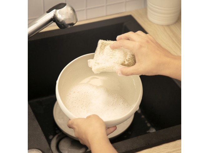 éponge grattante multi-usages en loofah